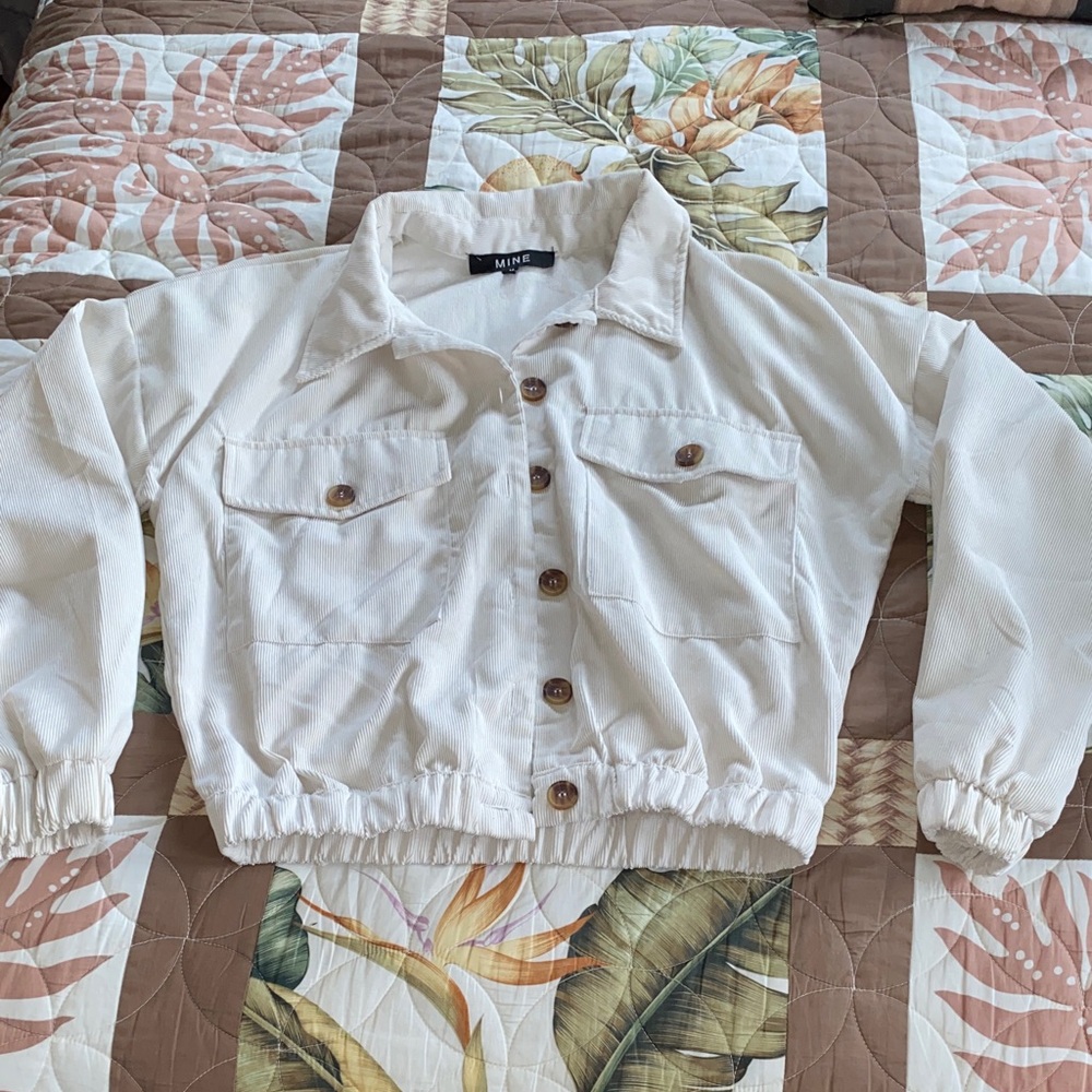 NWOT MINE Cream Button-Up corduroy Jacket